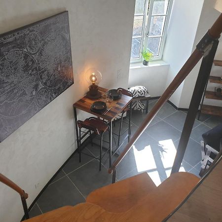 Tour De Lacuzon Dole Eksteriør bilde